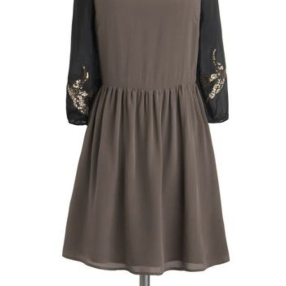 Modcloth "Birds and the Beads Dress" - Silk, XS, Beaded, Sleeves - Picture 5 of 5